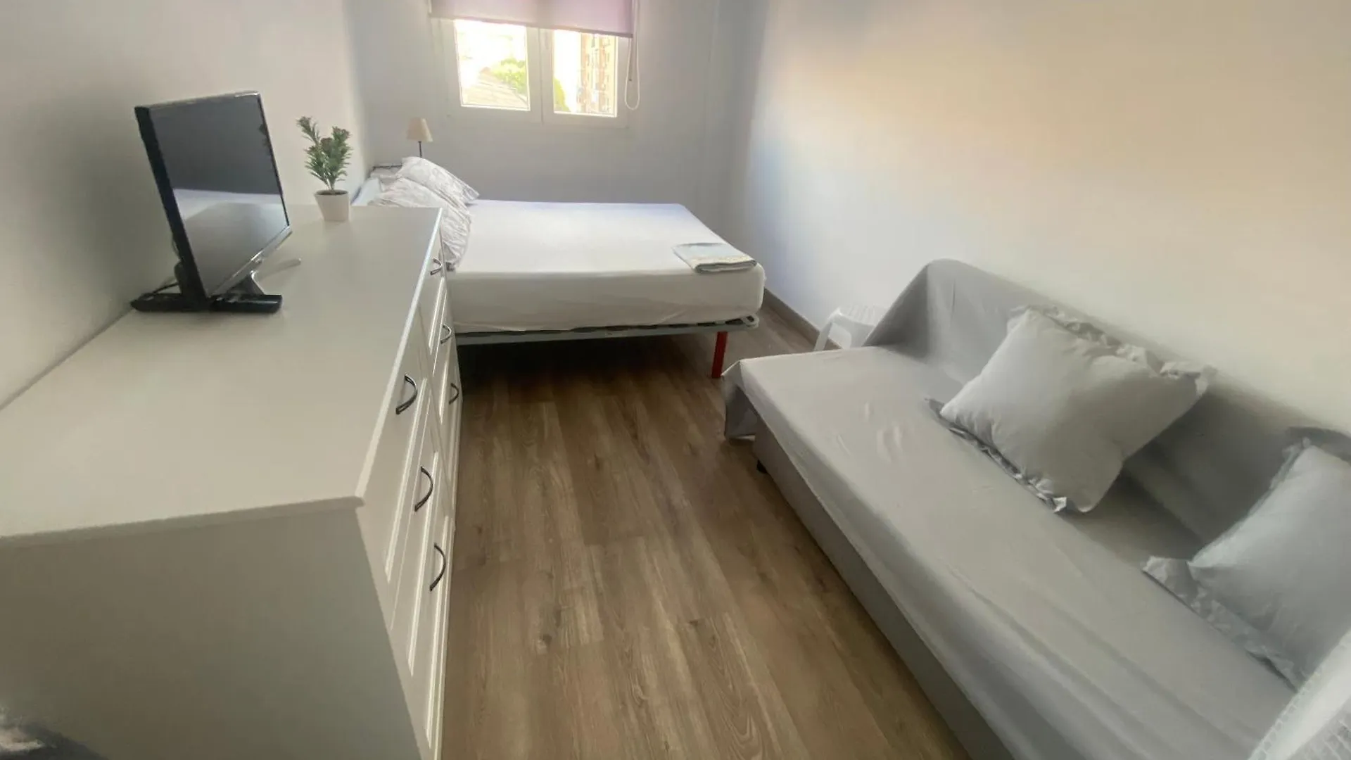 Piso Vacaciones En Familia O Amigos Apartment Malaga Spain